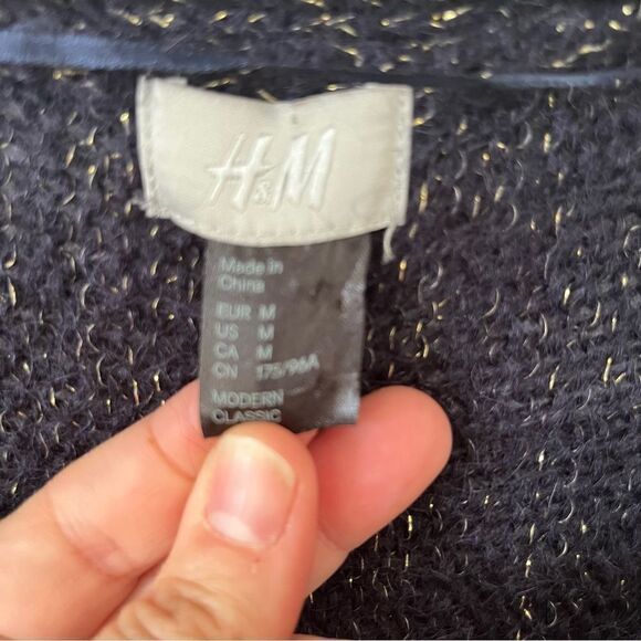 H&M Navy Gold Metallic Wool Blend Cable Knit Cardigan - Picture 4 of 7